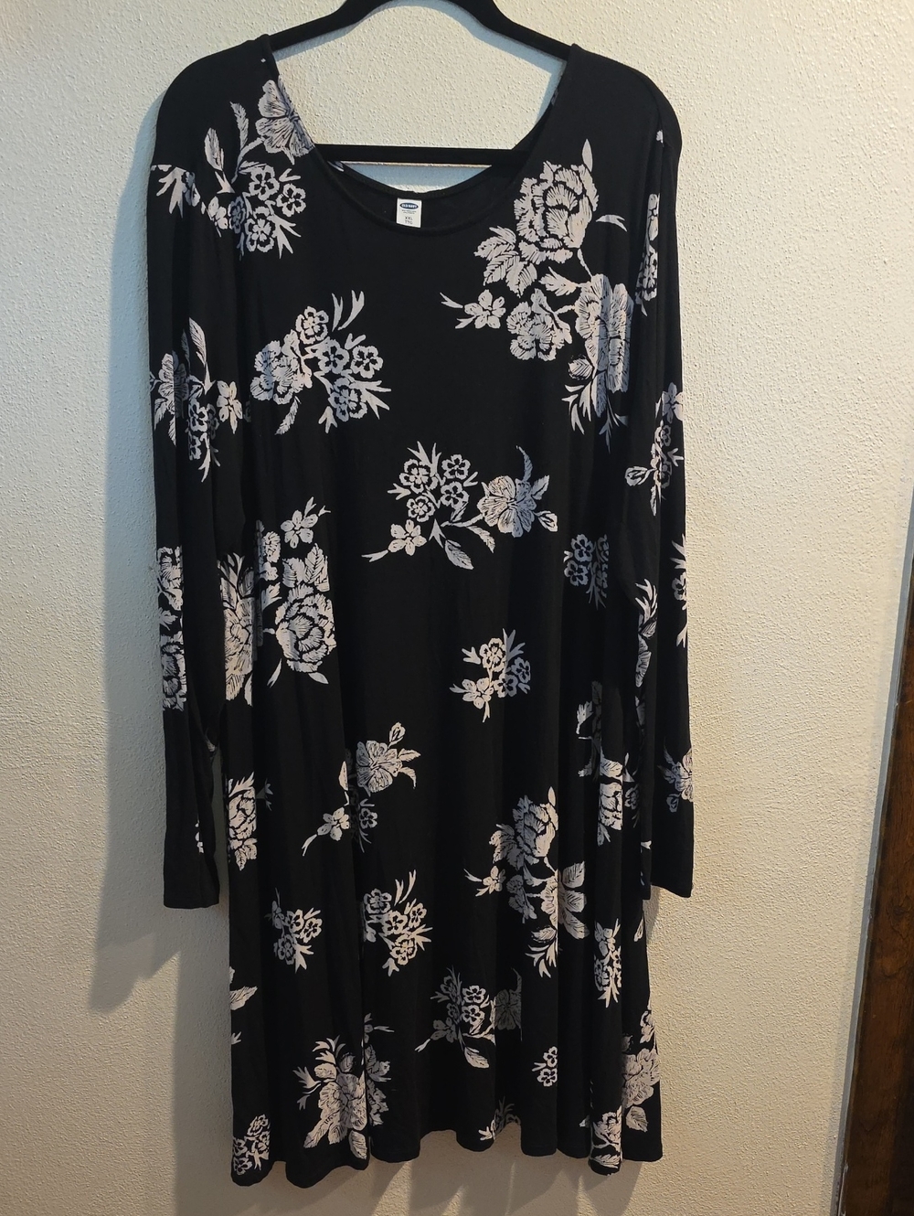 Old Navy Flowy Black Dress With White Floral Print